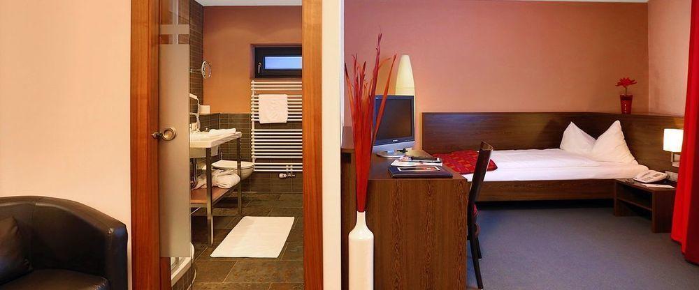 Josl Mountain Lounging Hotel - Adults Only! โอเบอร์กัวร์เกิล ภายนอก รูปภาพ