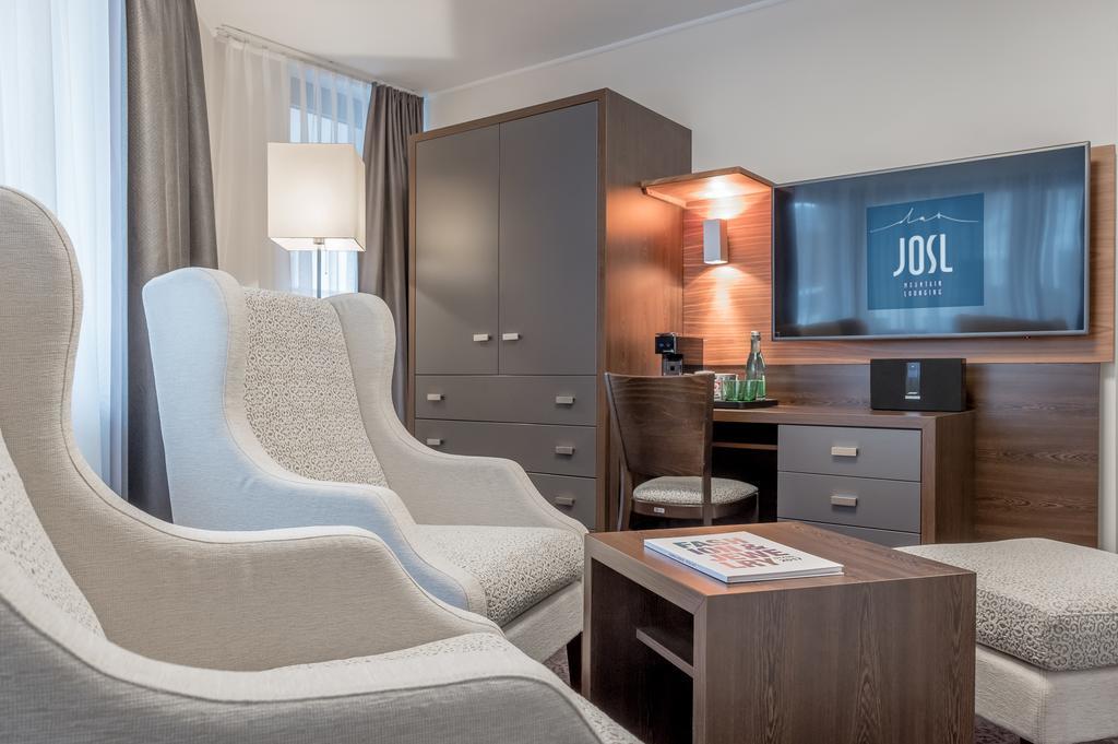 Josl Mountain Lounging Hotel - Adults Only! โอเบอร์กัวร์เกิล ภายนอก รูปภาพ