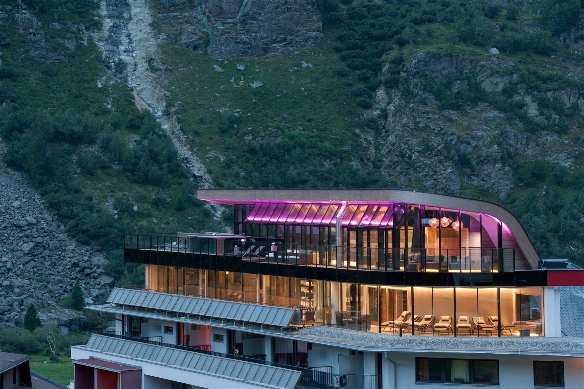 Josl Mountain Lounging Hotel - Adults Only! โอเบอร์กัวร์เกิล ภายนอก รูปภาพ