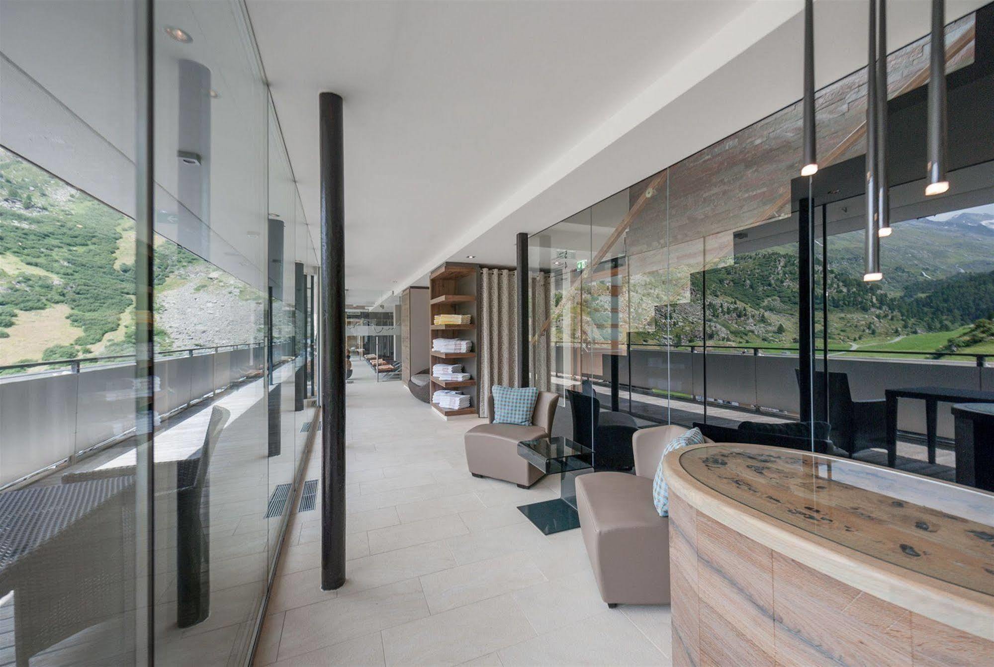 Josl Mountain Lounging Hotel - Adults Only! โอเบอร์กัวร์เกิล ภายนอก รูปภาพ